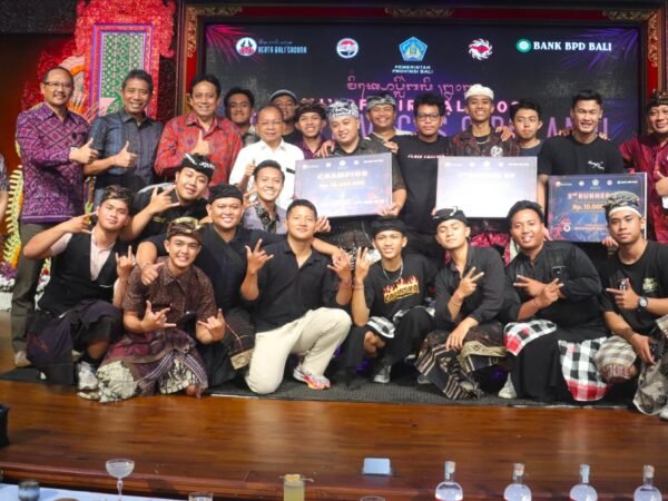 Gubernur Wayan Koster pada Kompetisi Mixology & Flair Bartender Bali