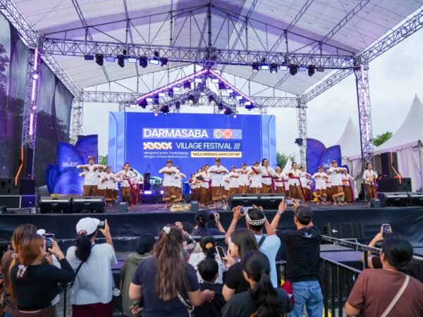 DAVEST III Darmasaba mengusung edukasi lingkungan