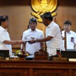 Bupati Badung Sampaikan Jawaban Pemerintah