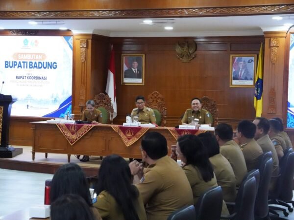 Bupati Adi Arnawa saat Rakor Perencanaan Pembangunan Desa Badung