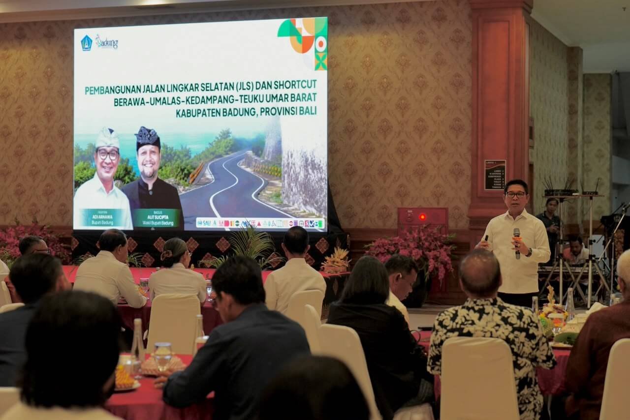 Bupati Adi Arnawa dan Wabup Bagus Alit Sucipta dalam Sharing Session Pariwisata Badung