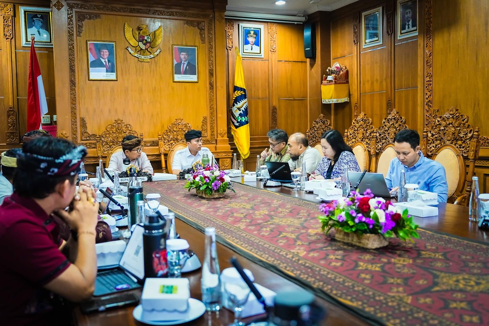 Bupati Badung I Wayan Adi Arnawa membahas rencana terowongan bawah tanah Gatsu Barat-Canggu.