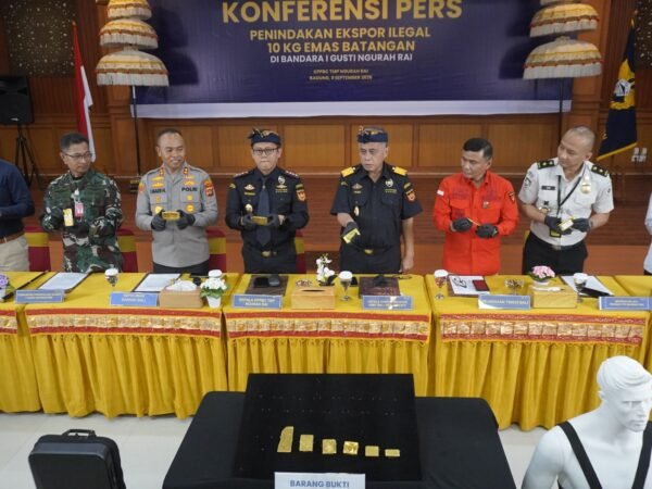 Bea Cukai Ngurah Rai menggagalkan penyelundupan 10,4 kilogram emas ke Hong Kong