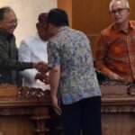 Gubernur Bali dalam Rapat Paripurna DPRD Bali membahas Perubahan APBD 2026