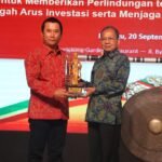Gubernur Bali Wayan Koster menyampaikan pentingnya perlindungan lahan pertanian Bali.