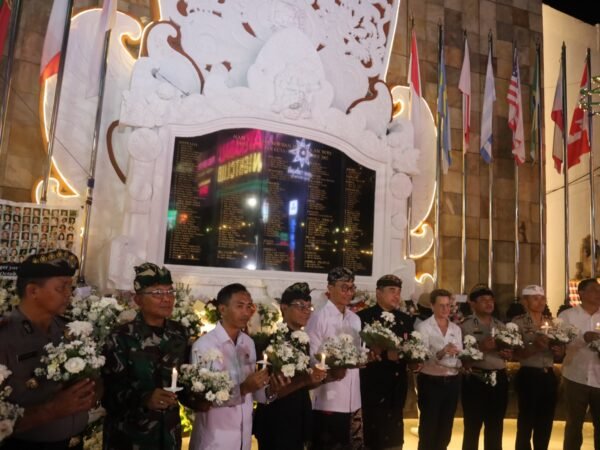 Peringatan 24 tahun tragedi Bom Bali melalui doa bersama lintas agama di Monumen Ground Zero Kuta.