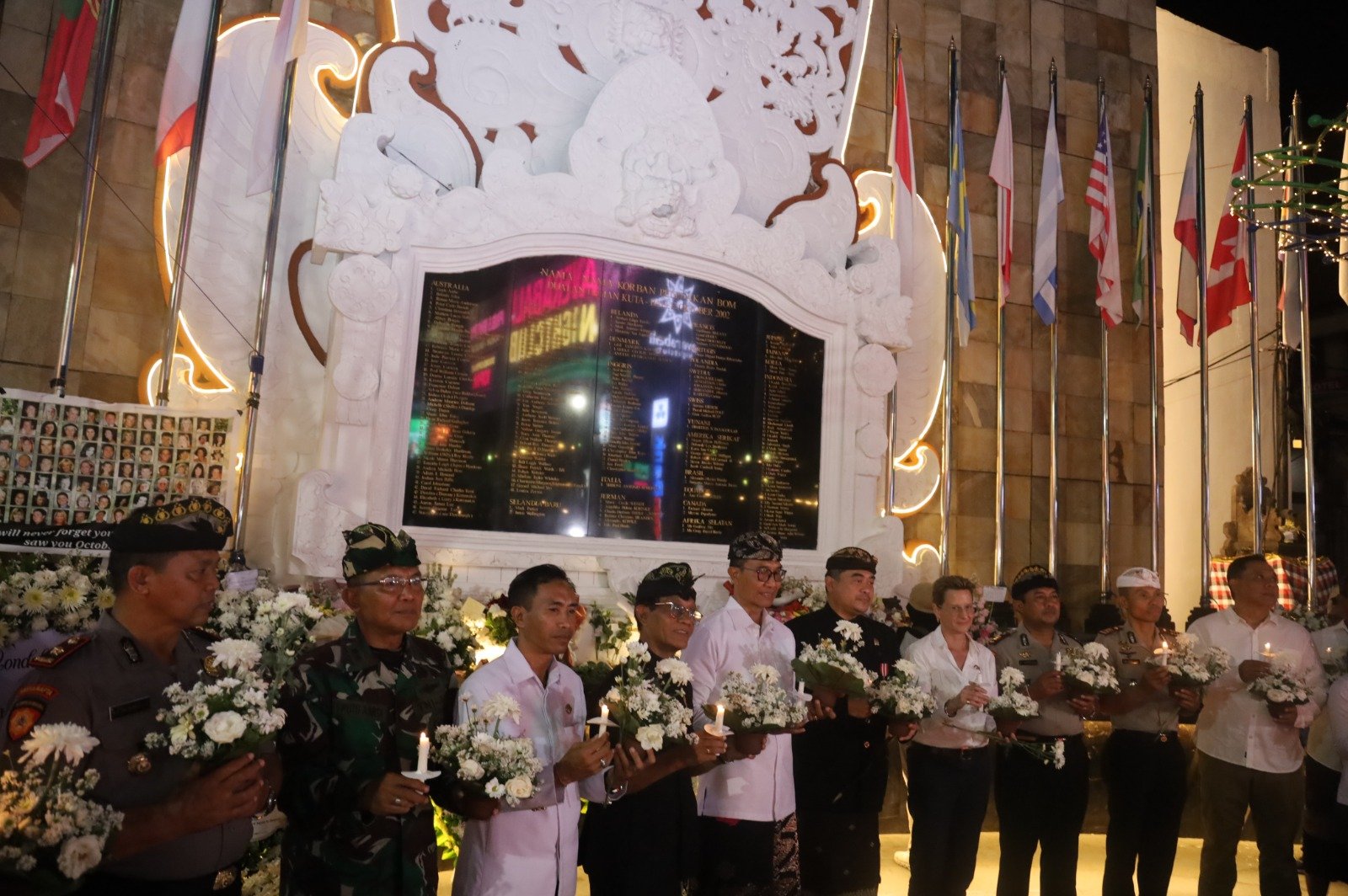 Peringatan 24 tahun tragedi Bom Bali melalui doa bersama lintas agama di Monumen Ground Zero Kuta.